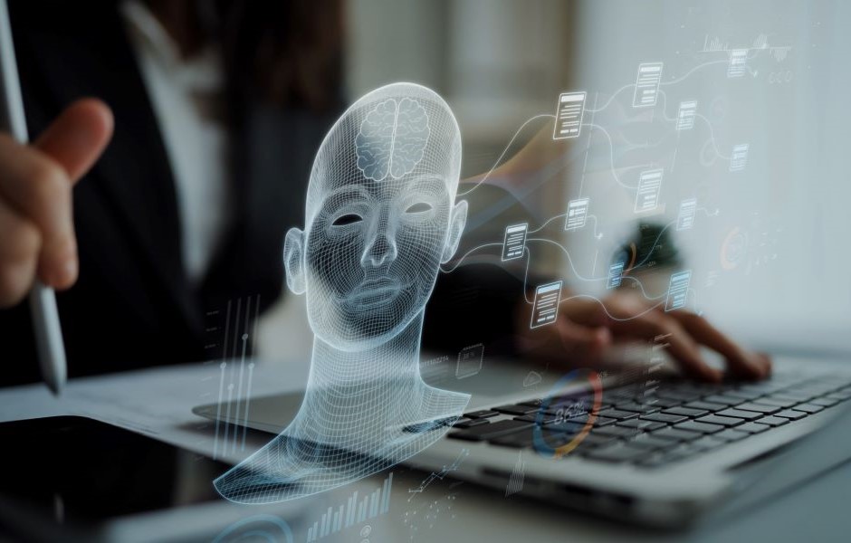 Imagem de alta tecnologia mostrando uma cabeça humana em 3D com elementos de inteligência artificial e inovação digital, representando o impacto da tecnologia no cotidiano.