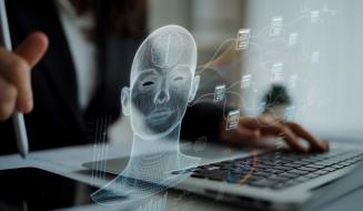 Imagem de alta tecnologia mostrando uma cabeça humana em 3D com elementos de inteligência artificial e inovação digital, representando o impacto da tecnologia no cotidiano.
